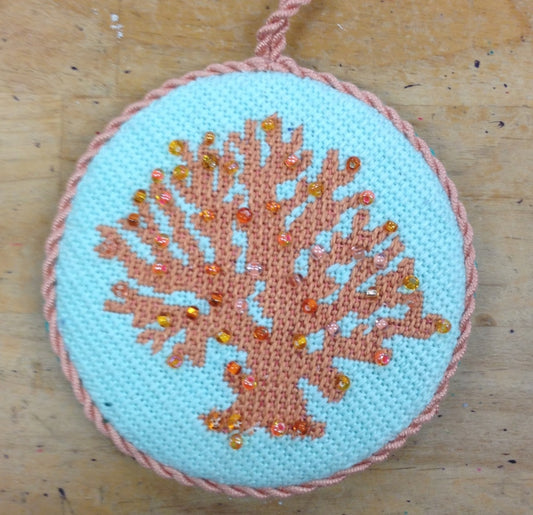 Coral circle with stitch guide