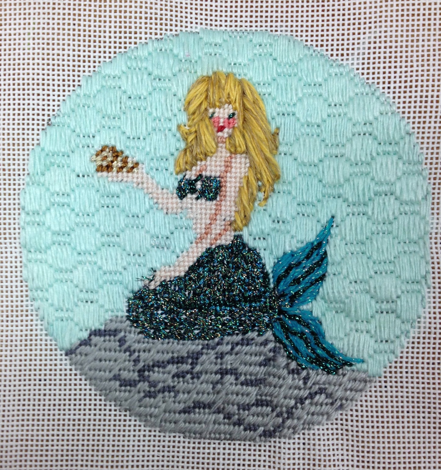 Mermaid ornament with stitch guide